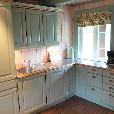 Spacious With 2 Bedrooms, Fireplace, And Mountain Views * Hemsedal